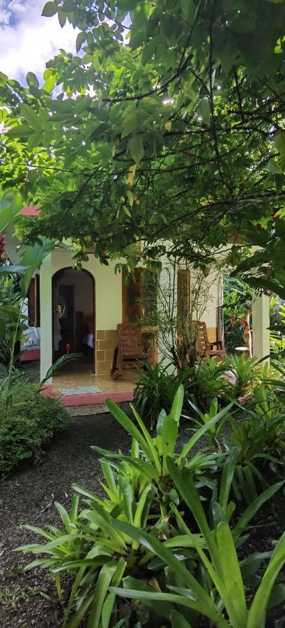 Cabinas Tito Cahuita Luaran gambar