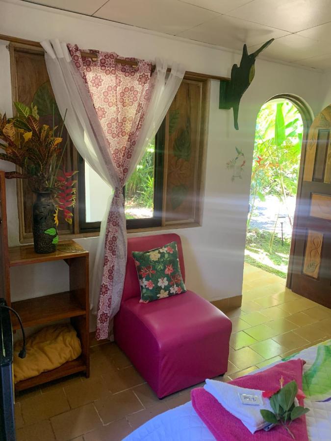 Cabinas Tito Cahuita Luaran gambar