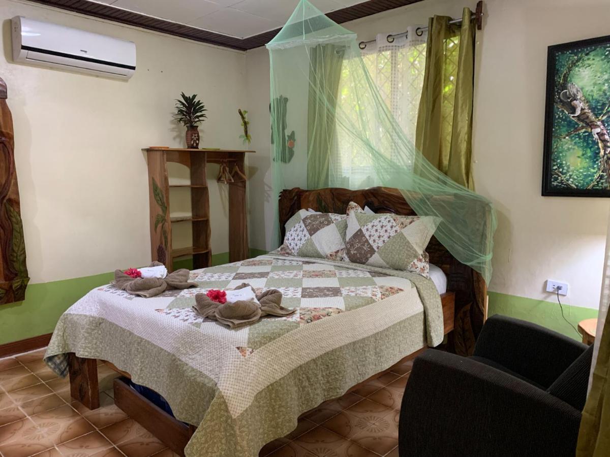 Cabinas Tito Cahuita Luaran gambar