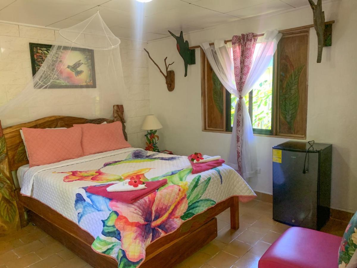 Cabinas Tito Cahuita Luaran gambar